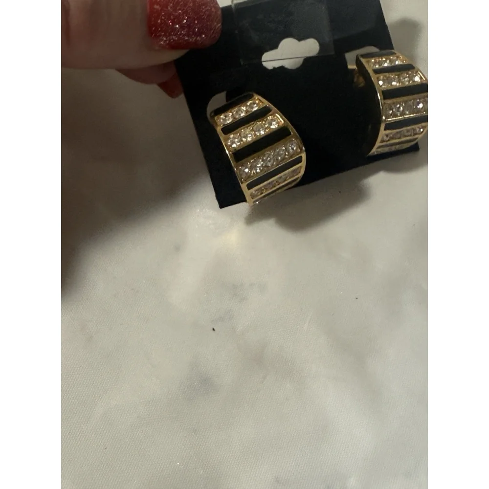 Vintage Christian Dior Gold Tone Black Rhinestone Hoop Clip On Earrings - Picture 15 of 16